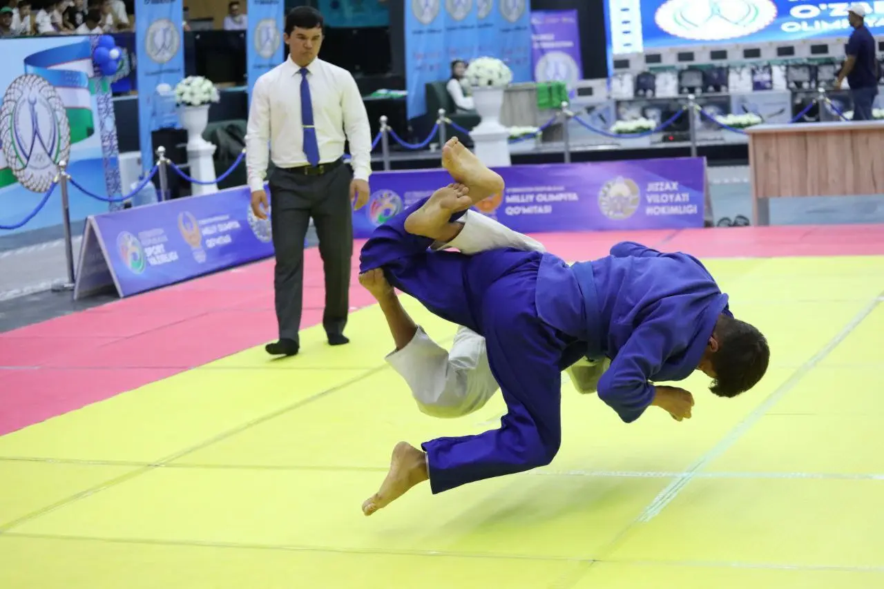Videoreportaj:Jizzaxda “Yangi O‘zbekiston Olimpiya cho‘qqilari” sport musobaqalari doirasida dzudo bo‘yicha g‘oliblar taqdirlandi